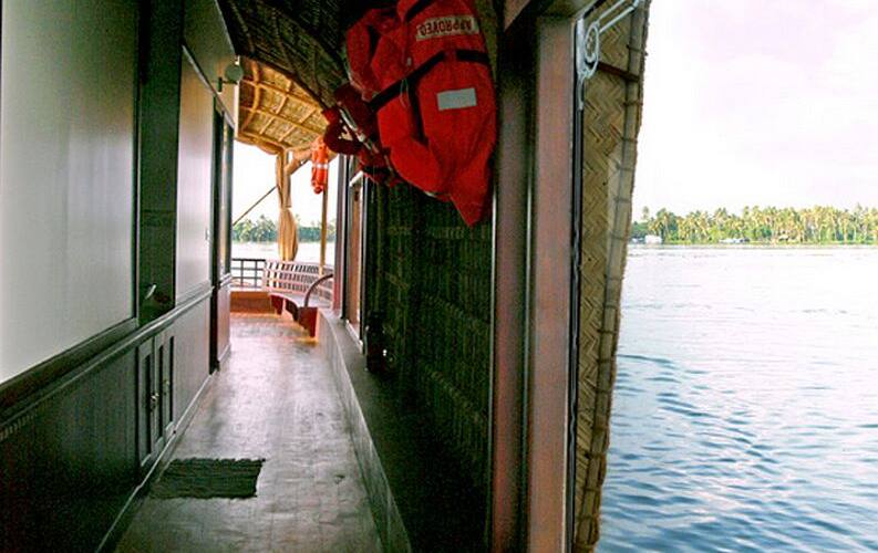 White Water Cruise, Alleppey 5